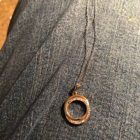 NWOT Double Circle Genuine Diamond & Sterling Silver Pendant/Chain - Picture 7 of 7